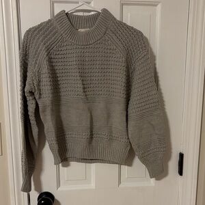 Universal Thread Textured Gray Turtleneck Sweater